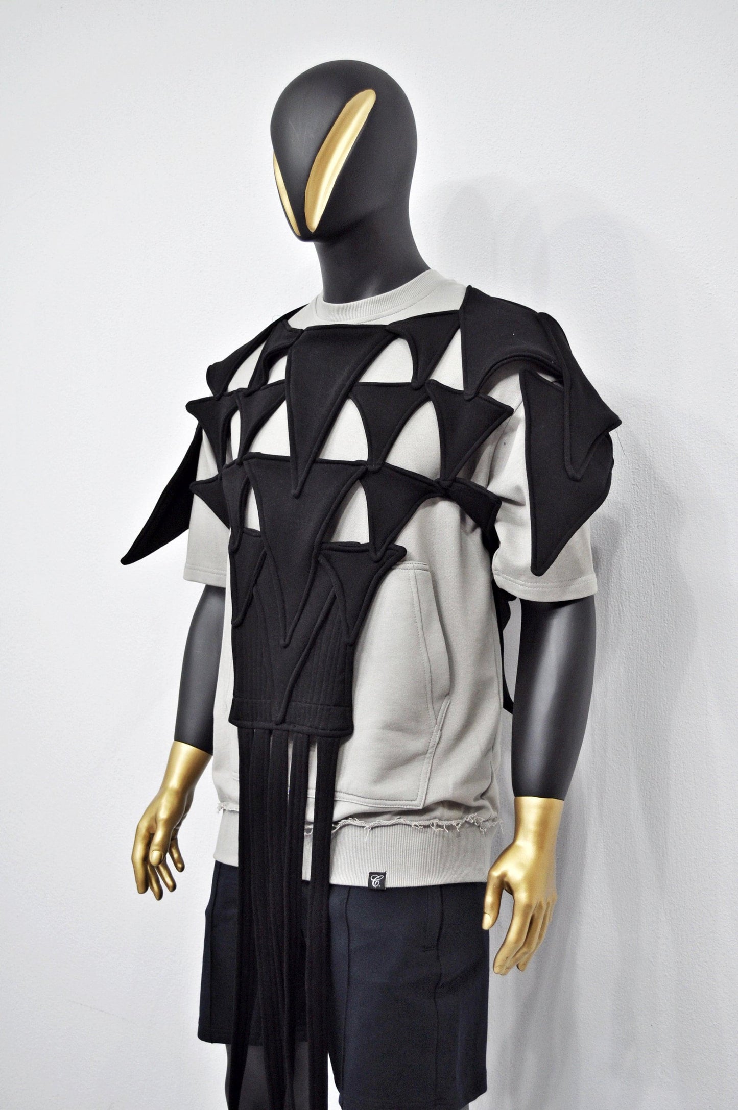 NEW Triangle Hole Poncho,Caged Design,Spiked Cutout Motif,Asymmetric Black Cape,Luxury Shoulder Accessories,Gothic Scarf, Cosplay,Futuristic