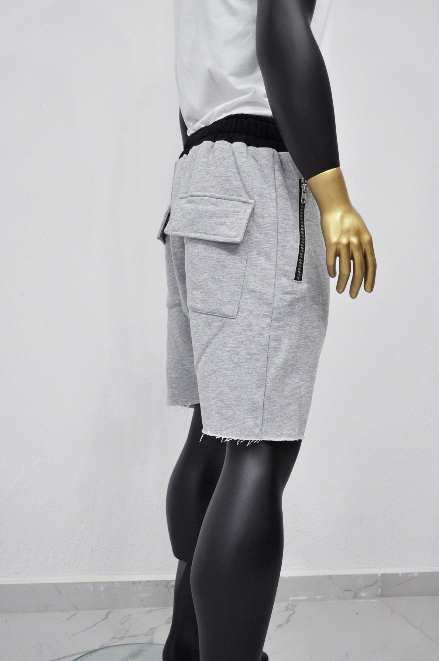 Men's Low Crotch Cargo Shorts