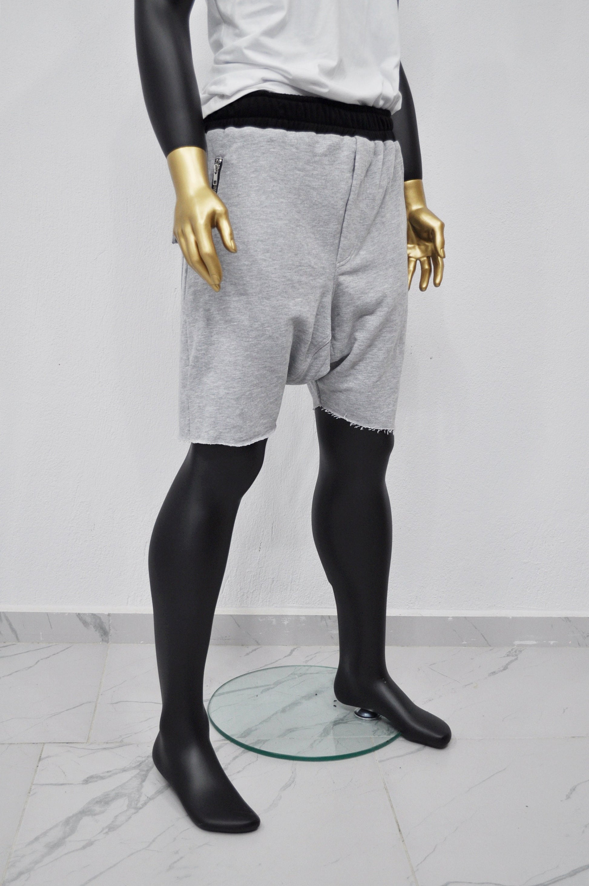 Men's Low Crotch Cargo Shorts