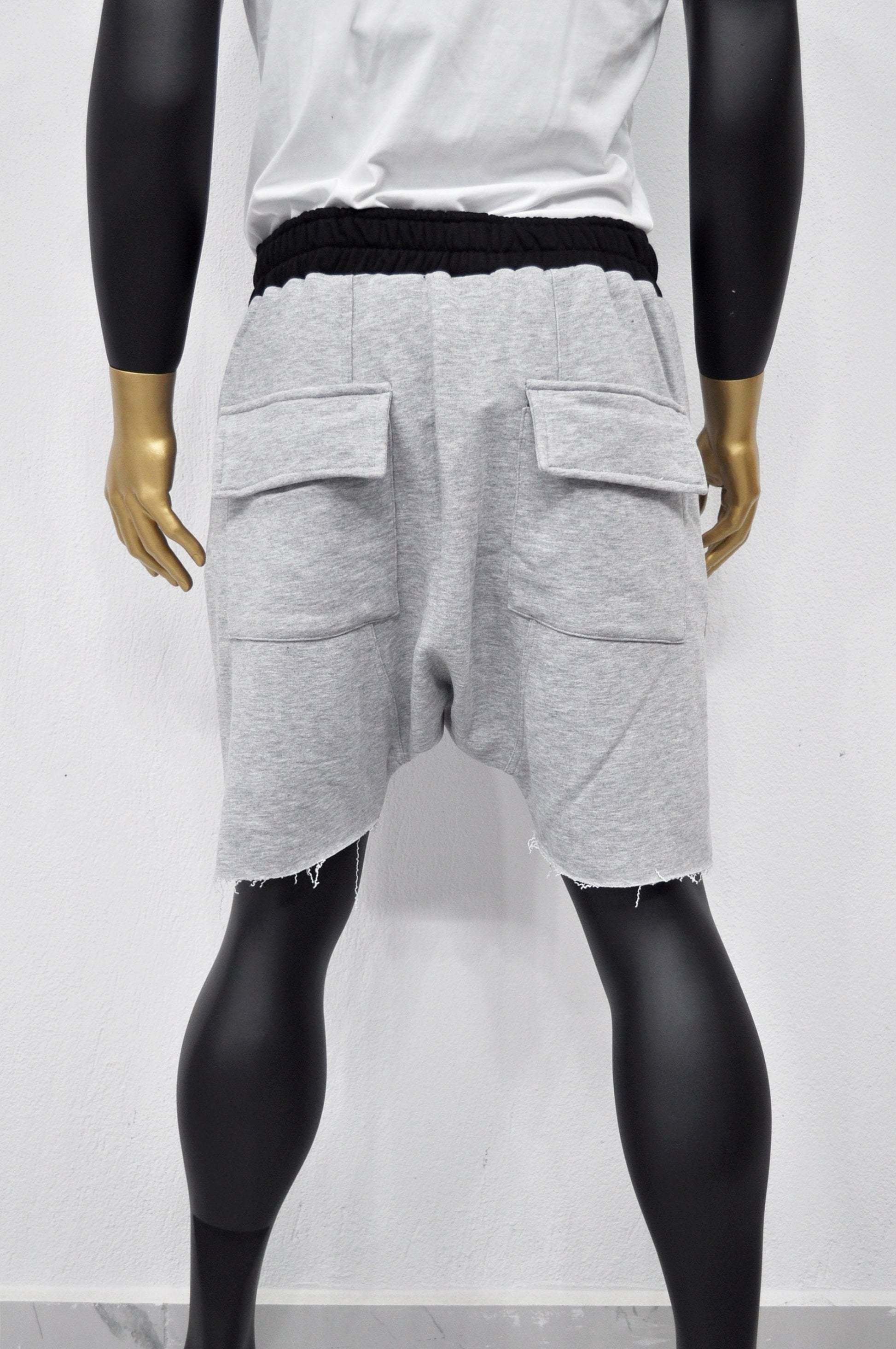 Men's Low Crotch Cargo Shorts