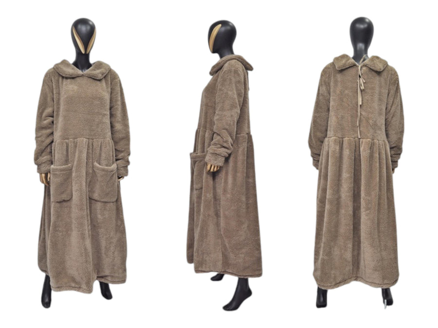Japanese Oversized Women Maxi Lenght Peter Pan Collar