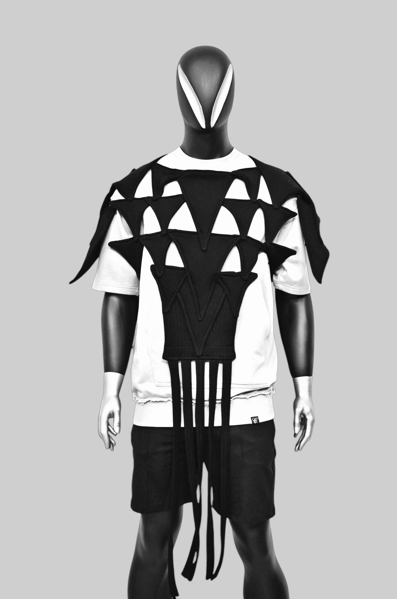 NEW Triangle Hole Poncho,Caged Design,Spiked Cutout Motif,Asymmetric Black Cape,Luxury Shoulder Accessories,Gothic Scarf, Cosplay,Futuristic