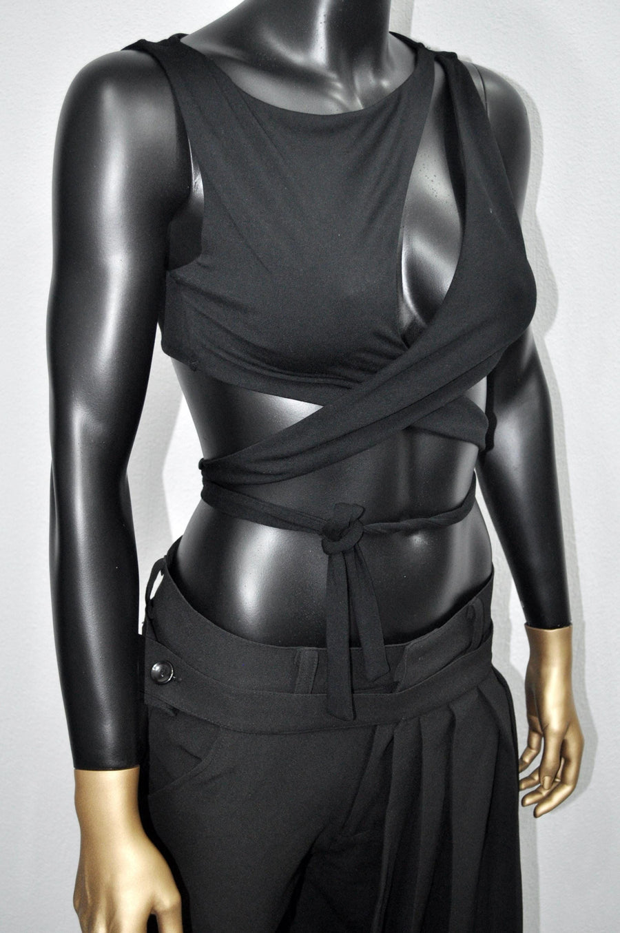 XS - 8XL Black Cut Out with Deep Cleavage Crop Tie Top , Blouse ,Multi Position Women Open Back Top, Yoga Backless Sexy Tee -BB550